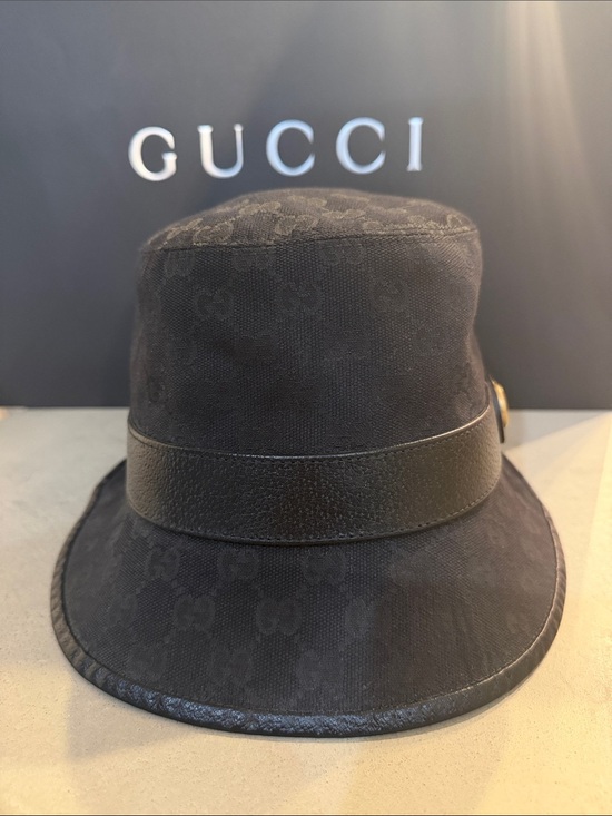 GUCCI | ✨NEW✨ GG Canvas Bucket Hat in Black GG Canvas main image 8